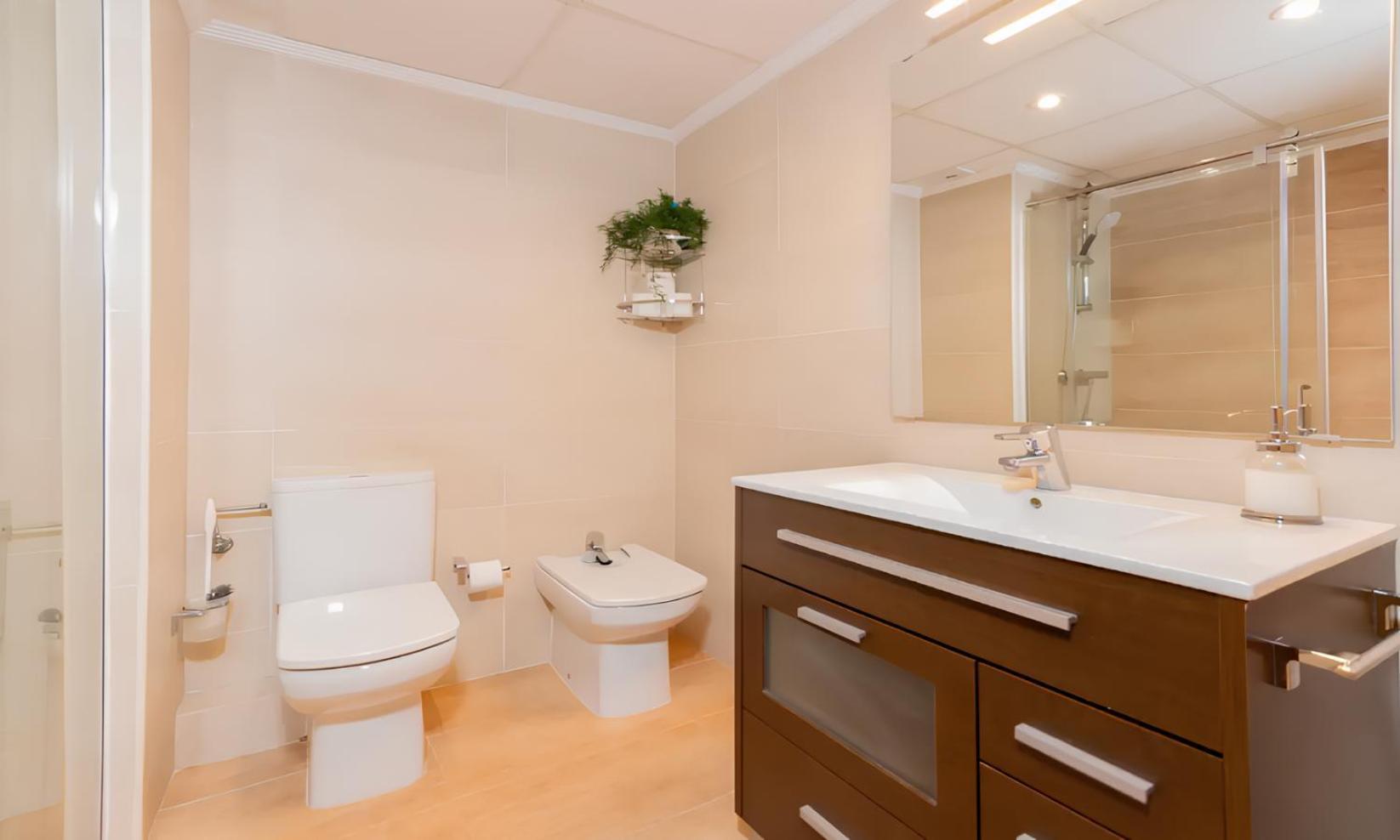Luxotica Gardens Valencia公寓 外观 照片