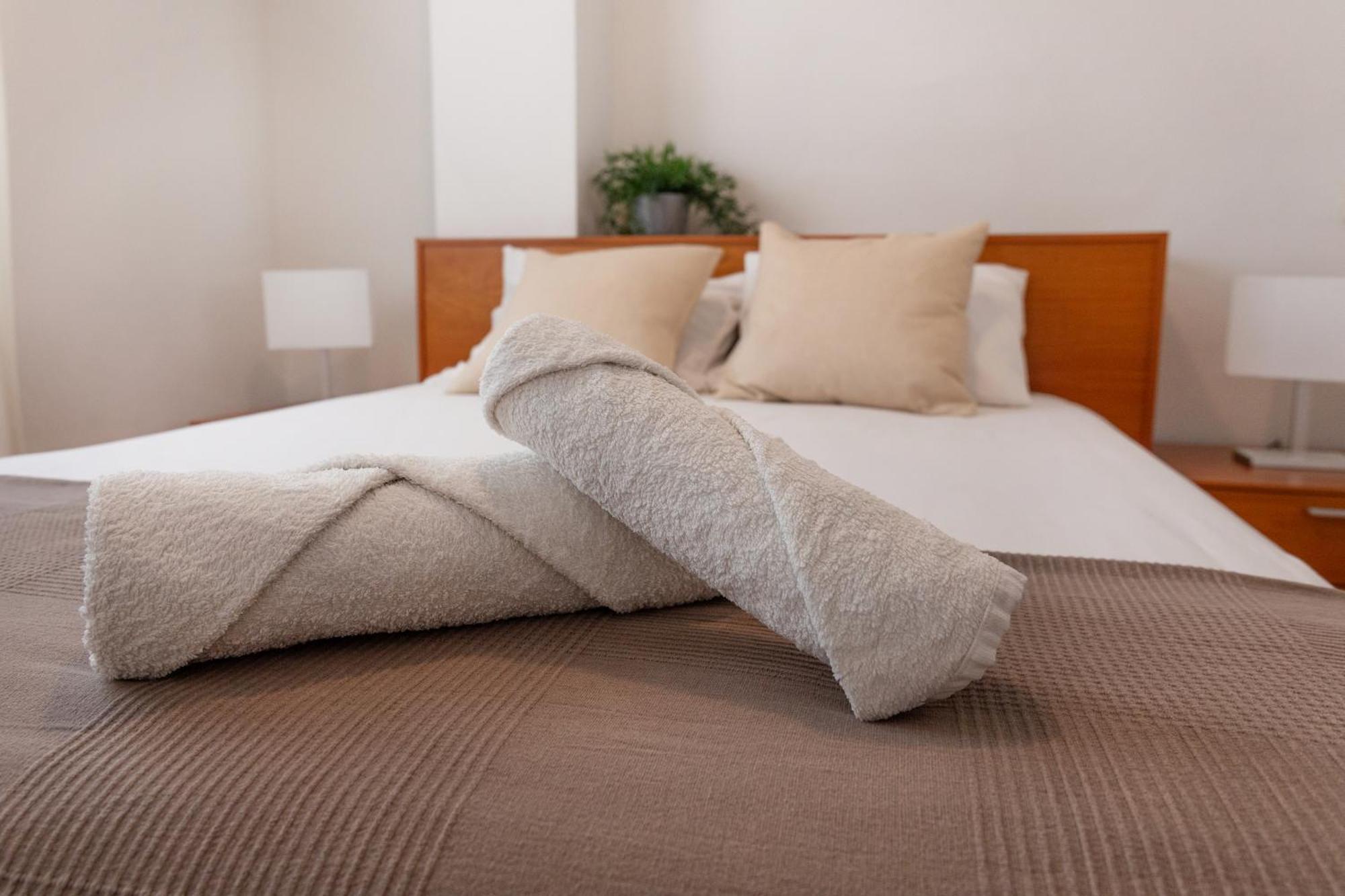 Luxotica Gardens Valencia公寓 外观 照片